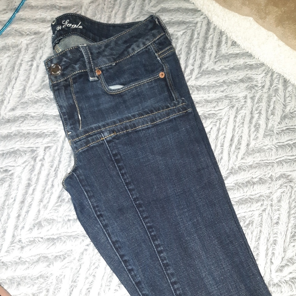 American Eagle skinny kick jeans